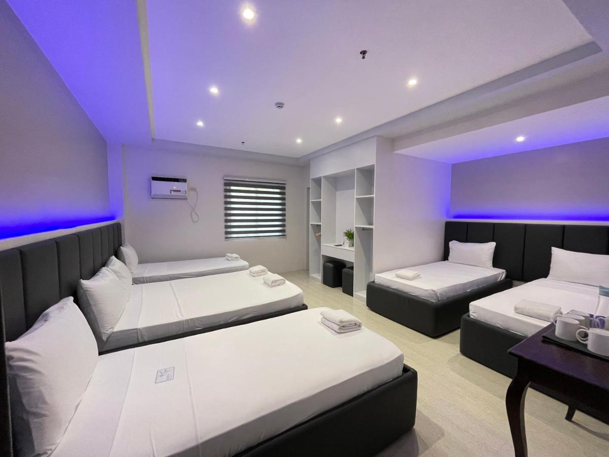 Central Block Inn Баколод Экстерьер фото